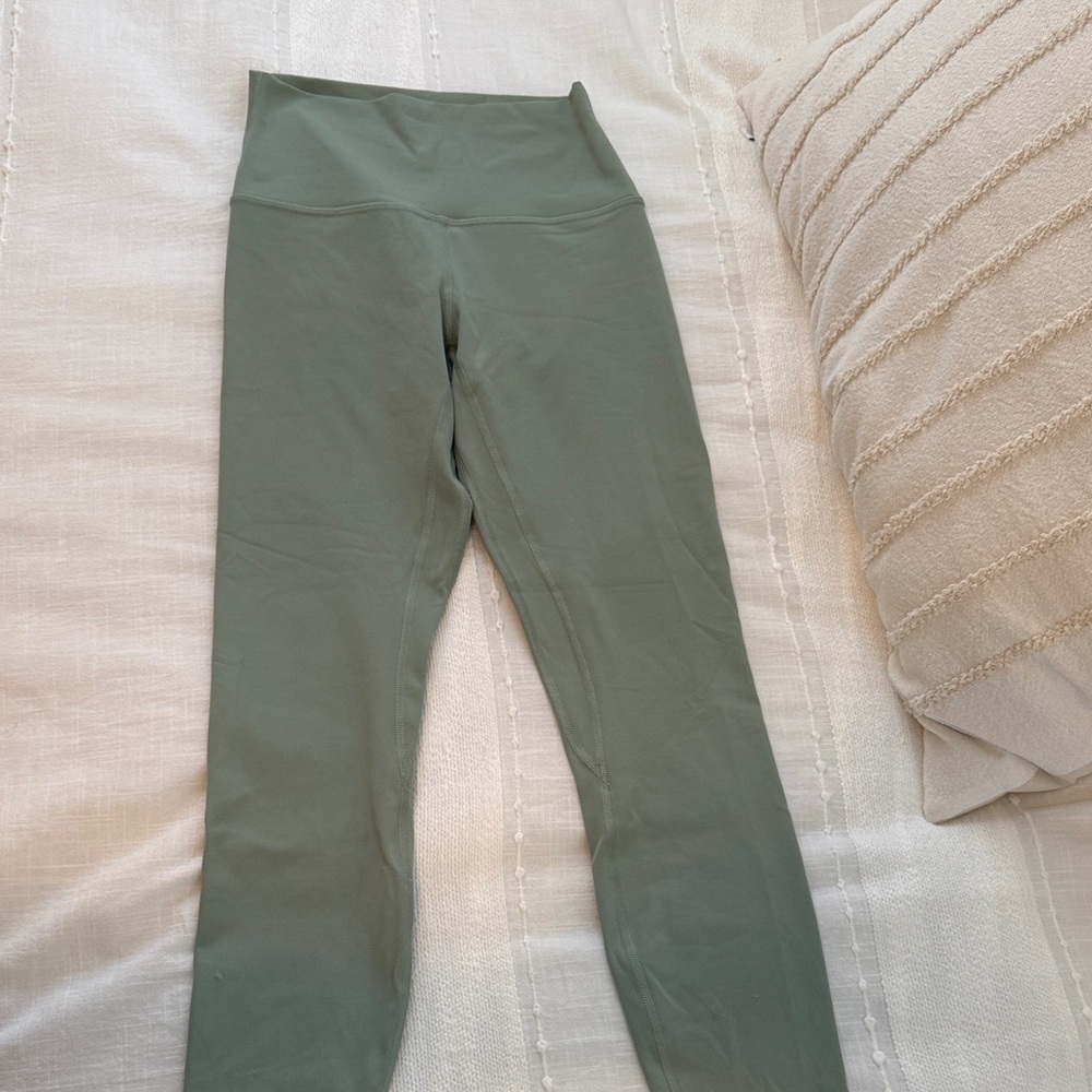 Lululemon Wunder Train Leggings